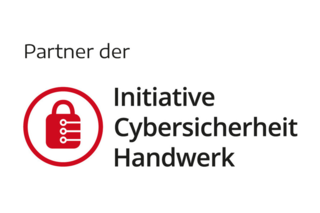 Das Bild zeigt ein Logo, das die Partnerschaft mit der Initiative Cybersicherheit im Handwerk hervorhebt.