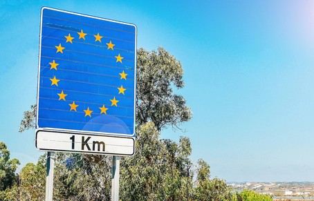 Grenzschild der Europäischen Union