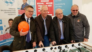 P1000586.BauKickerRhein.JPG